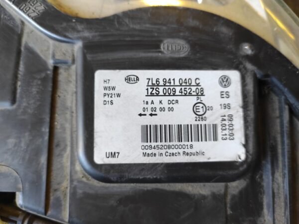 Faro derecho Volkswagen Touareg I (7L) 3.0 TDI (240 cv) Triptronic - Imagen 3