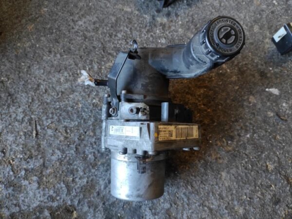 Bomba dirección Peugeot 508 1.6 e-HDI (115 cv) FAP - Imagen 2