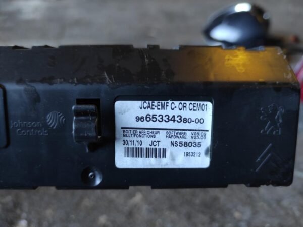 Pantalla multifunción Peugeot 508 1.6 e-HDI (115 cv) FAP - Imagen 3