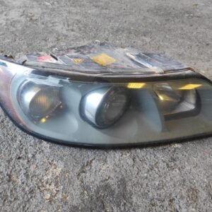 Faro derecho Volvo V50 II 2.4 D5 (180 cv) Automatico