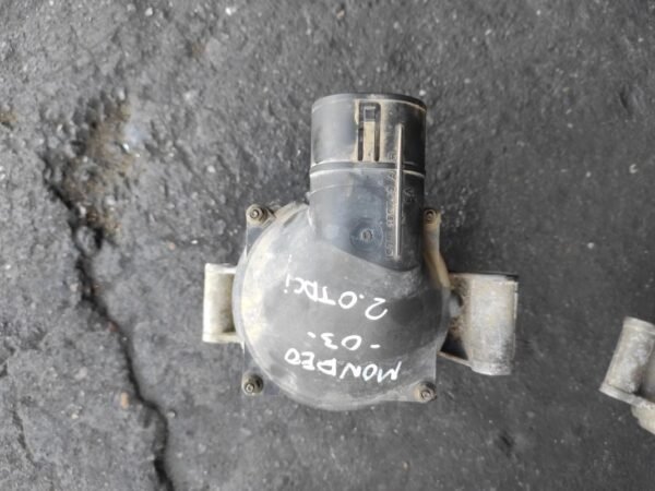 Alternador Ford Mondeo II Hatchback 2.0 DI (115 cv) - Imagen 3
