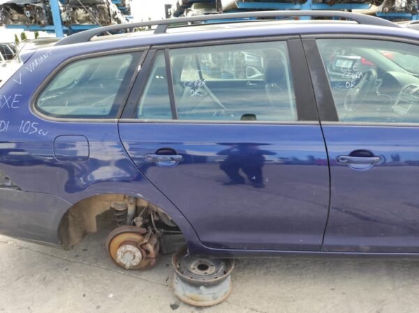 Puerta trasera derecha Volkswagen Golf V Variant 1.9 TDI (105 cv)