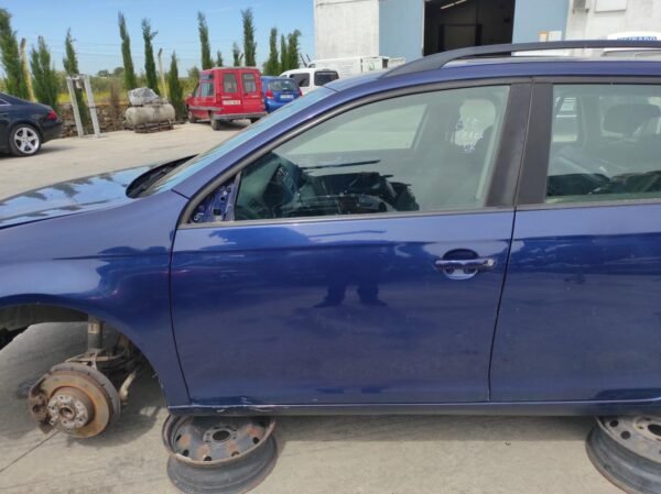 Puerta delantera izquierda Volkswagen Golf V Variant 1.9 TDI (105 cv)