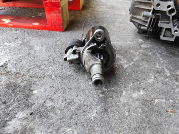 Motor de arranque Audi A6 Allroad quattro (4B,C5) 2.5 TDI V6 (180 cv) quattro Tiptronic - Imagen 2