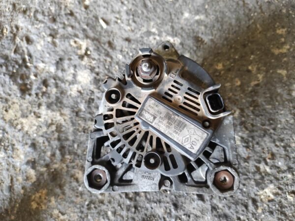 Alternador Renault Scenic II 1.9 dCi (120 cv) - Imagen 3