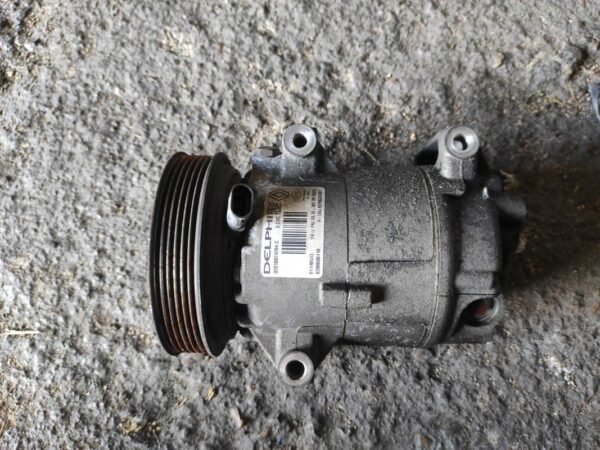 Compresor aire acondicionado Renault Megane II (Fase II, 2006) 1.5 dCi (106 cv) - Imagen 2