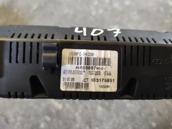 Pantalla multifunción Peugeot 407 2.0 HDi (140 cv) - Imagen 3