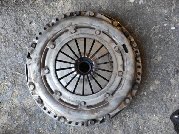Kit embrague Ford Focus II Hatchback 1.6 TDCi HP (109 cv)