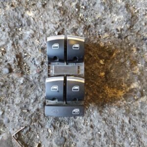 Mando elevalunas delantero izquierdo Audi A3 (8P) Versión 2008 1.6 TDI (105 cv)