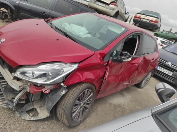 Despiece Peugeot 208 1.2 VTi (82 cv) 2016 - Imagen 3