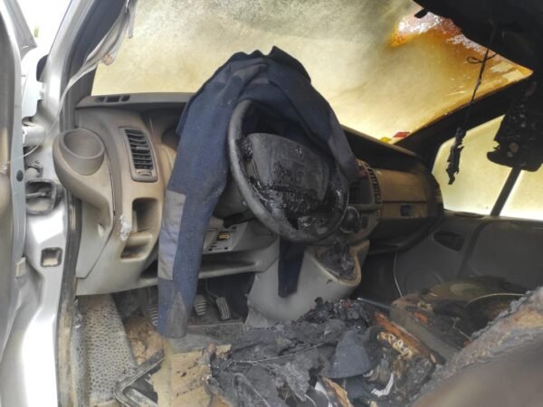 Despiece Renault Trafic II Furgón (FL) 1.9 dCI 100 (FL0C)101 cv) 2005 - Imagen 5