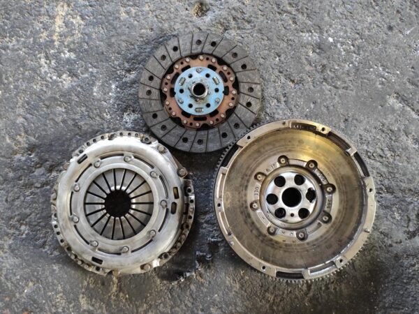 Kit embrague Dodge Avenger sedan 2.0 CRD (140cv) - Imagen 3