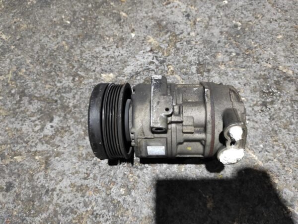 Compresor aire acondicionado Opel Corsa D 5-puertas 1.2i 16V ECOTEC (80 cv)