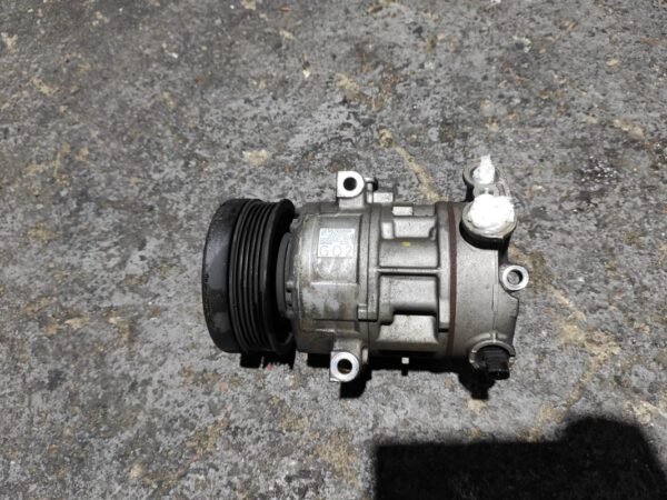 Compresor aire acondicionado Opel Corsa D 5-puertas 1.2i 16V ECOTEC (80 cv) - Imagen 2