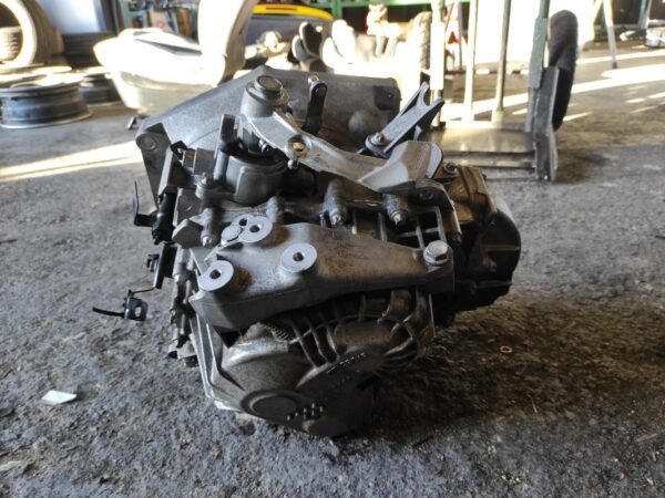 Caja cambios Opel Insignia Hatchback 2.0 CDTI (131 cv) DPF - Imagen 3
