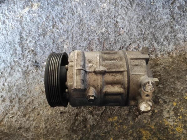 Compresor aire acondicionado Opel Insignia Hatchback 2.0 CDTI (131 cv) DPF