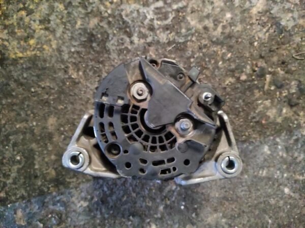 Alternador Opel Zafira A (Versión 2003) 2.0 16V DTI (101 cv) - Imagen 3