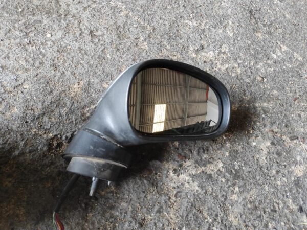 Retrovisor derecho Seat Leon II (1P) 1.9 TDI (105 cv) - Imagen 2