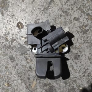 Cerradura maletero / porton Seat Exeo 2.0 TDI CR (120 cv) DPF