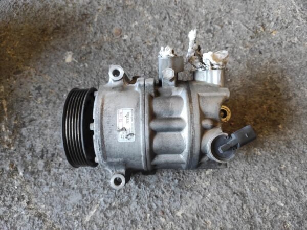 Compresor aire acondicionado Volkswagen Golf V 1.9 TDI (105 cv) - Imagen 2