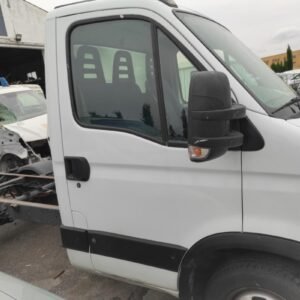Puerta delantera derecha Iveco Daily IV Caja/Chasis 35C12, 35S12 (116 cv)