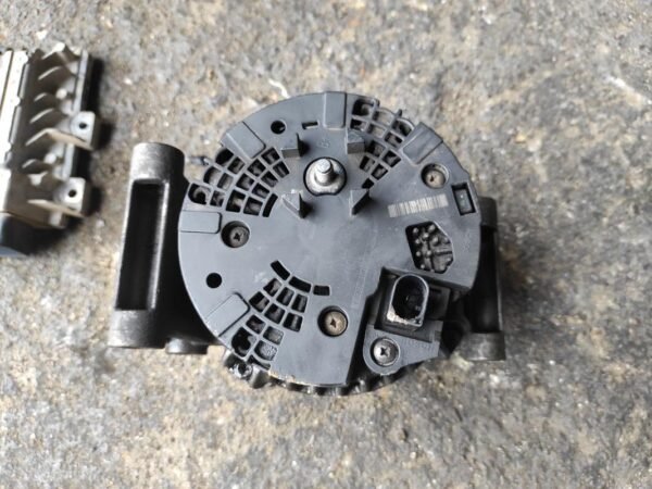 Alternador Citroen Jumper Furgón 2.2 HDi (110 cv) - Imagen 3