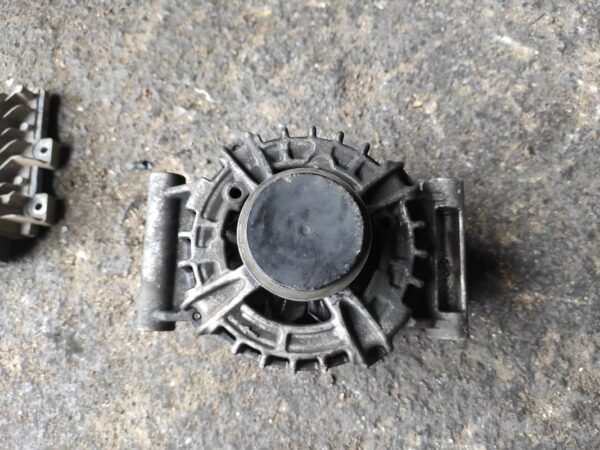 Alternador Citroen Jumper Furgón 2.2 HDi (110 cv) - Imagen 2