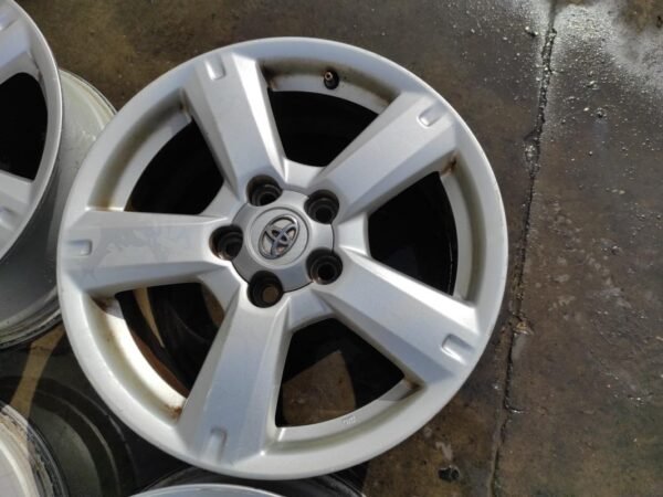 Llantas de 17 pulgadas Toyota RAV-4. 17x7J 45 R2. - Imagen 3