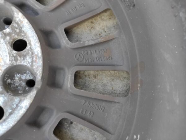Llantas de 16 pulgadas Clase C W204. 7.0Jx16H2 ET43. A2044010602.