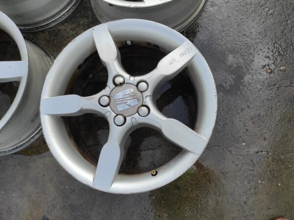 Llantas de 17 pulgadas Seat León. 7Jx17H2 ET54. - Imagen 2