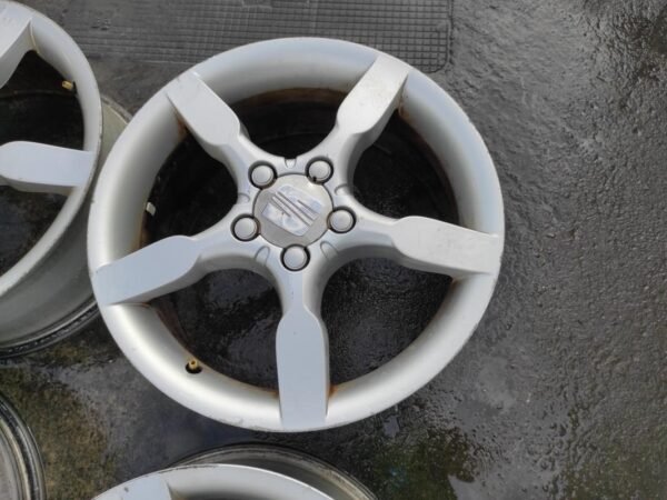 Llantas de 17 pulgadas Seat León. 7Jx17H2 ET54. - Imagen 3