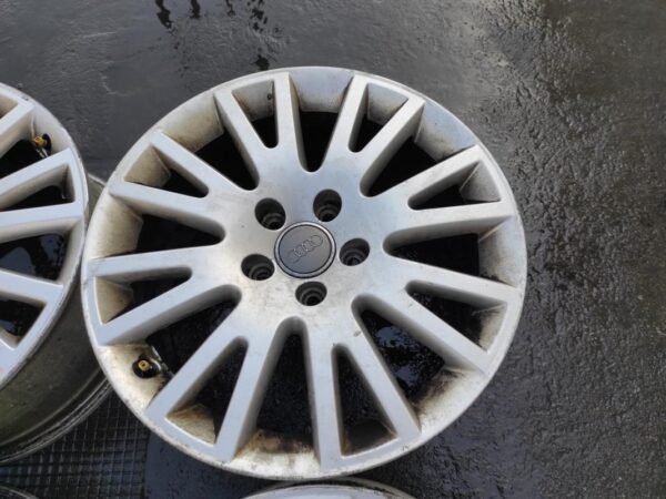 Llantas de 17 pulgadas Audi A6. 4F0601025AK. 7.5Jx17H2 ET45. - Imagen 3