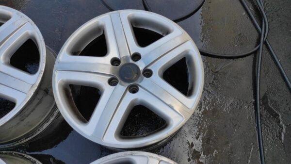 Llantas en 19 pulgadas Volkswagen Touareg. 9Jx19H2. ET 60. - Imagen 3