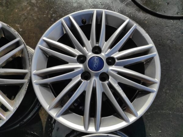 Llantas en 16 pulgadas de Ford C-Max II, 7.0Jx16 ET50. - Imagen 3