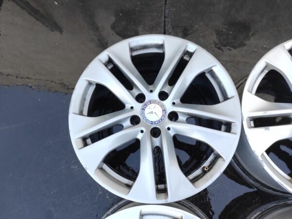 Llantas de 17 pulgadas Mercedes Clase E (W212), 8Jx17H2 ET48. - Imagen 3