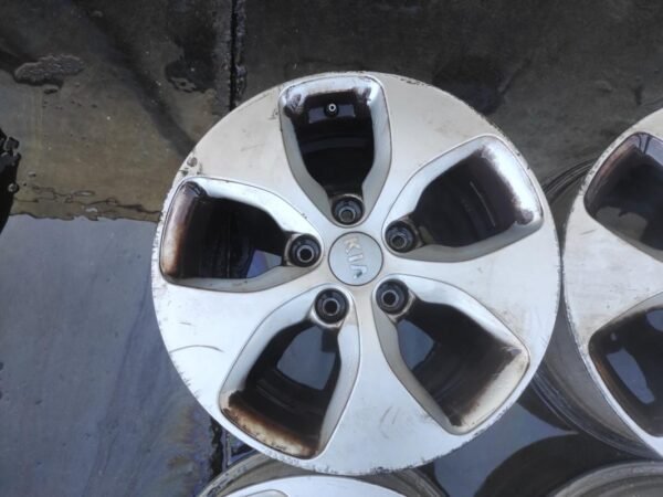 Llantas de 16 pulgadas Kia Carens IV, 6.5Jx16. - Imagen 2