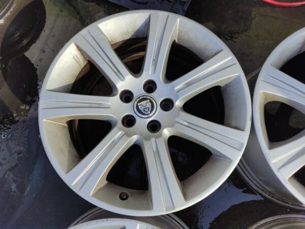 Llantas de 18 pulgadas Jaguar XF del 2011, 8 1/2x18CHx49.0. - Imagen 3