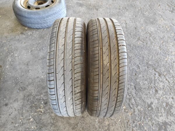 Juego de Neumáticos Goodride 175/65R15, año 2022.