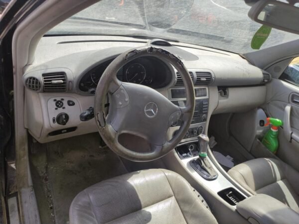 Despiece Mercedes Benz Clase C T-mod (S203) C 270 CDI T (170 cv) 2004 - Imagen 5