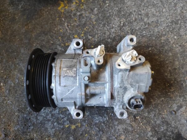 Compresor aire acondicionado Toyota RAV 4 III 2.2 D-4D (150 cv) - Imagen 2