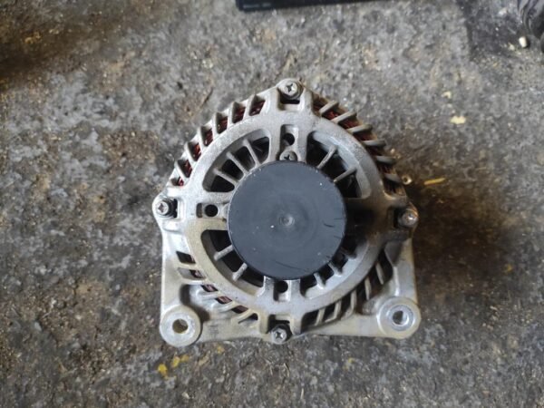Alternador Nissan Qashqai (Versión 2010) 2.0 dCi (150 cv) 4x4 Automatico - Imagen 2