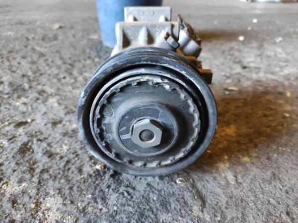 Compresor aire acondicionado Toyota RAV 4 IV 2.0 D-4D (124 cv) - Imagen 3