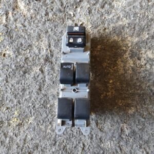 Mando elevalunas delantero izquierdo Toyota RAV 4 IV 2.0 D-4D (124 cv)