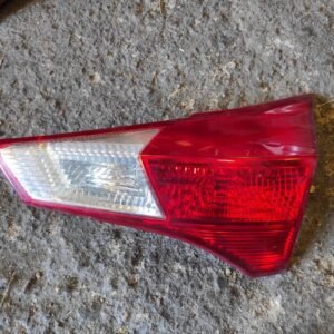 Piloto trasero derecho Toyota RAV 4 IV 2.0 D-4D (124 cv)