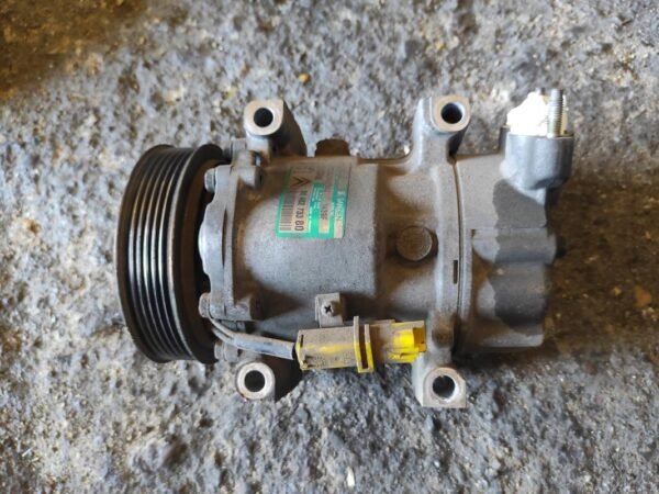 Compresor aire acondicionado Citroen C3 I (Fase I, 2002) 1.4i (73 cv) - Imagen 2
