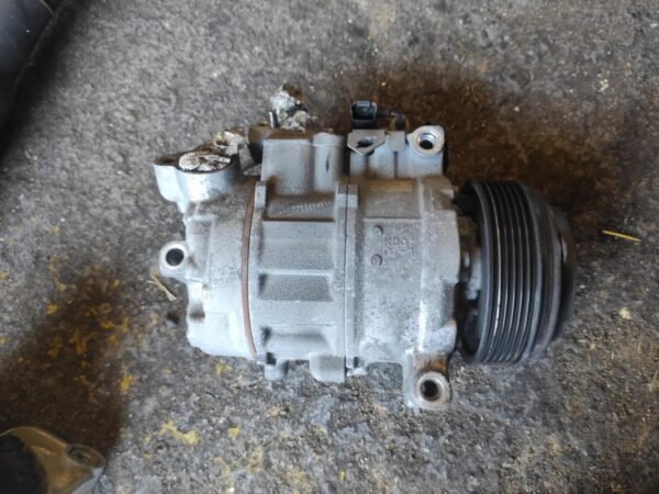 Compresor aire acondicionado Bmw Serie 1 (E81) 116d (116 cv) - Imagen 3