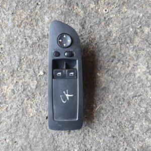 Mando elevalunas delantero izquierdo Bmw Serie 1 (E81) 116d (116 cv)