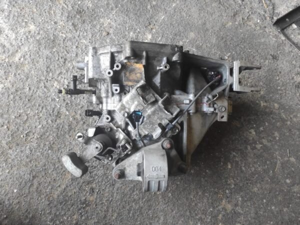 Caja cambios Mitsubishi Grandis 2.0 DI-D (136 cv)