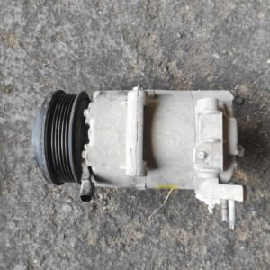 Compresor aire acondicionado Ford Focus III Wagon 1.6 TDCi (115 cv)