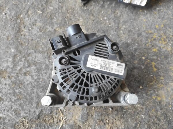 Alternador Ford Focus III Wagon 1.6 TDCi (115 cv) - Imagen 3